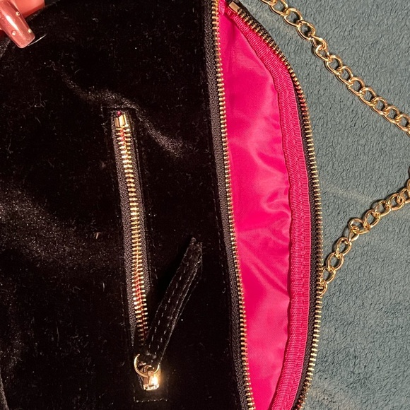 Black Velvet Bag with Gold Chain - Picture 2 of 3